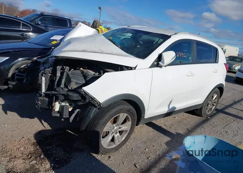 2012 Kia Sportage Lx z USA, uszkodzony, nr VIN KNDPB3A21C7337928